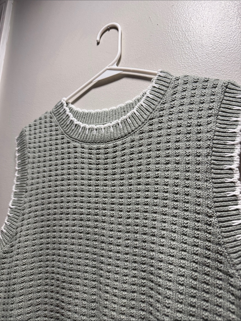 moon & madison Sage Green Knit Sleeveless Sweater Vest - Picture 2 of 4